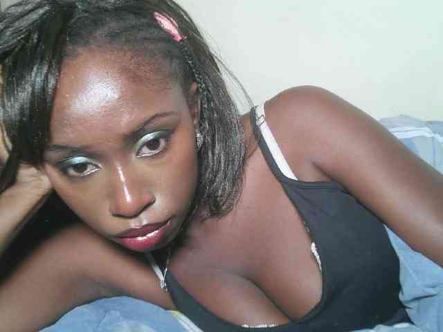 Boughie-birdy webcam