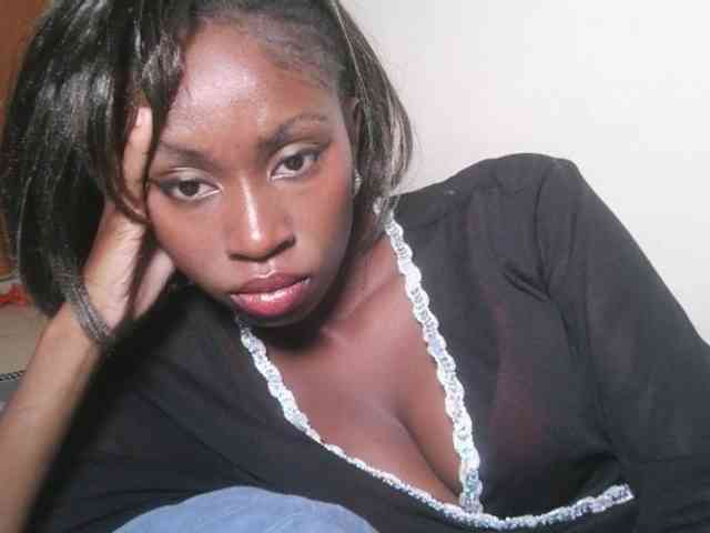 Boughie-birdy webcam