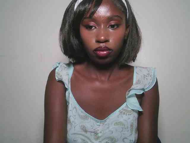 Boughie-birdy webcam