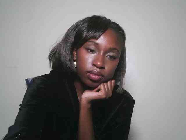 Boughie-birdy webcam