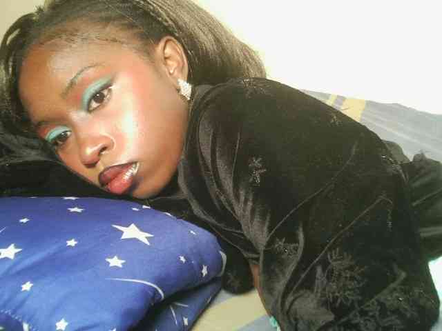 Boughie-birdy webcam