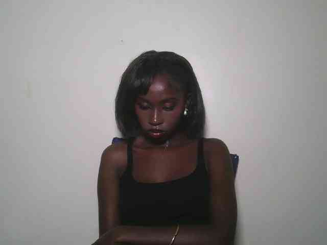 Boughie-birdy webcam