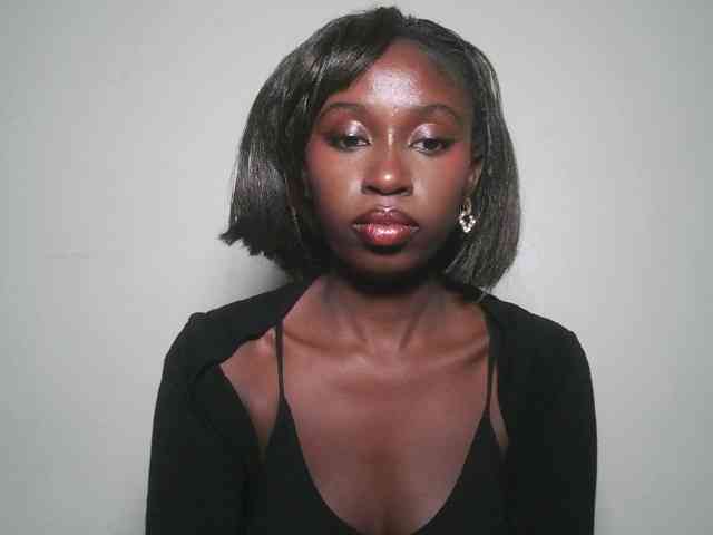 Boughie-birdy webcam
