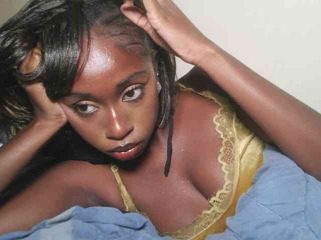 Boughie-birdy webcam