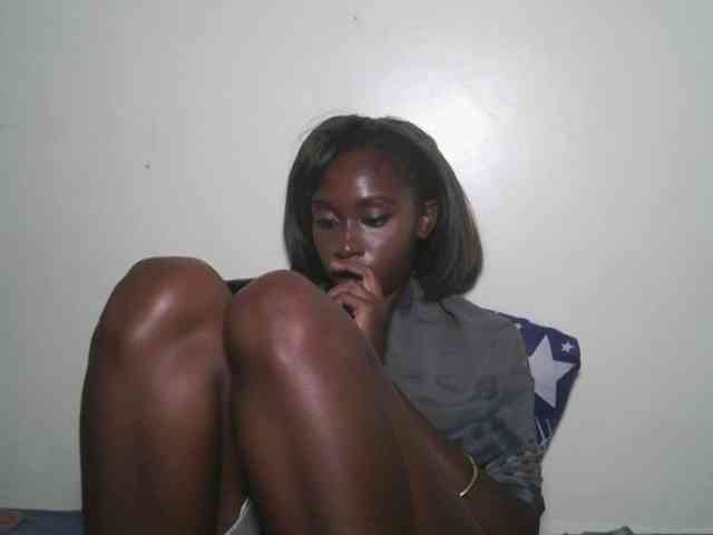 Boughie-birdy webcam
