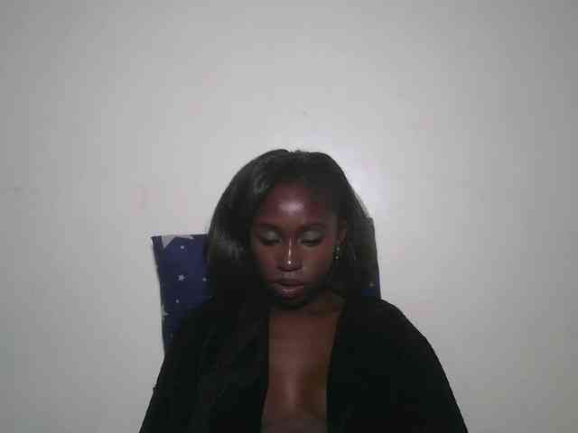 Boughie-birdy webcam