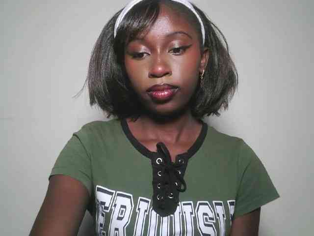 Boughie-birdy webcam