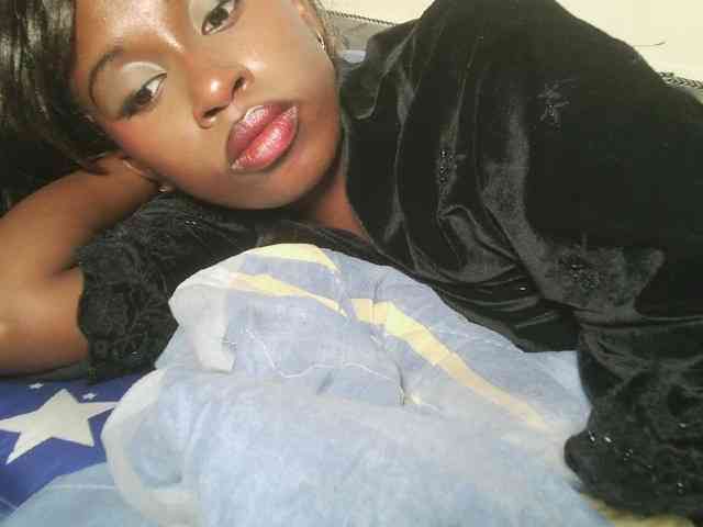 Boughie-birdy webcam