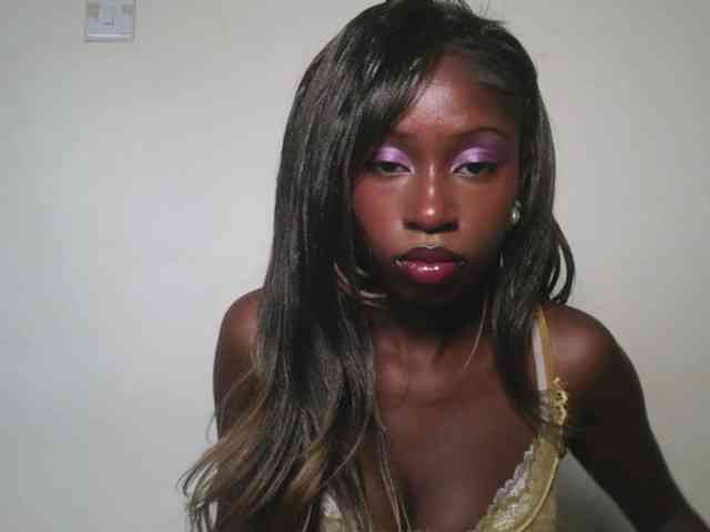 Boughie-birdy webcam