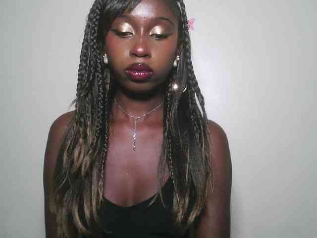 Boughie-birdy webcam