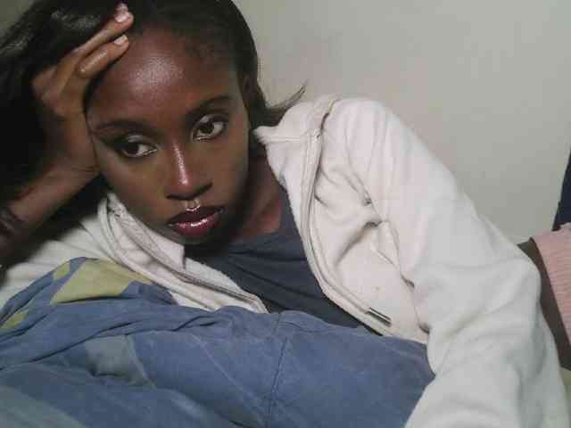 Boughie-birdy webcam