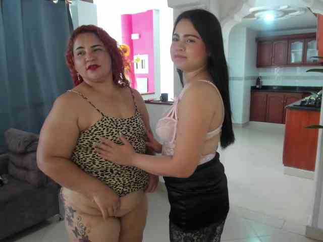 secretroomies-1 webcam