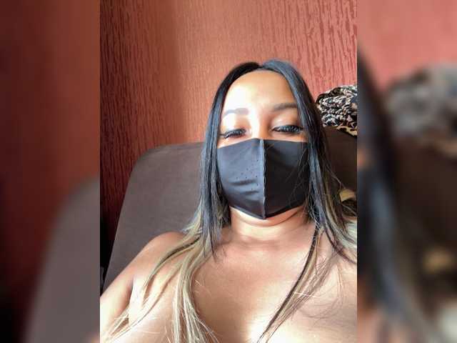 Mariaaw live cam on BongaCams