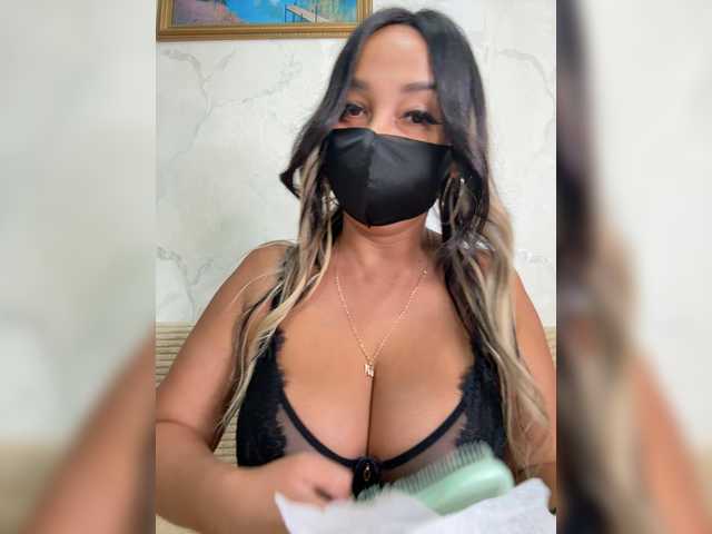 Mariaaw live webcam show