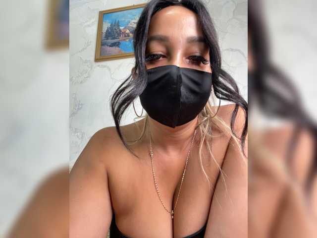 Mariaaw live cam on BongaCams