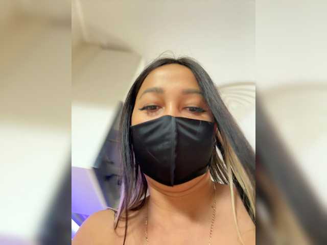 Mariaaw live cam on BongaCams