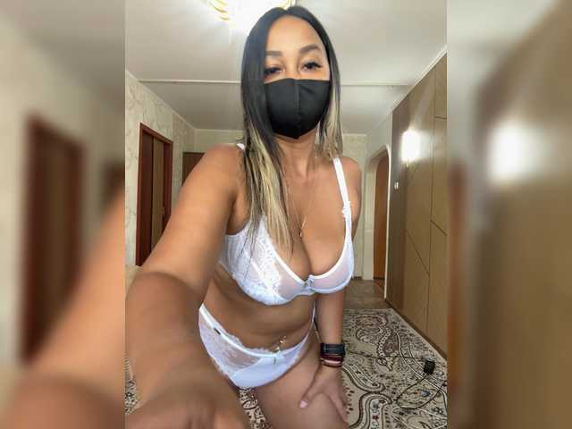 Mariaaw live cam on BongaCams