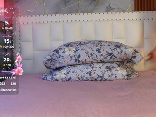 QuickHookup Porn Show