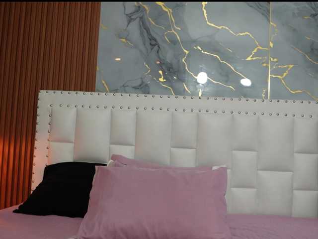 QuickHookup live cam on BongaCams