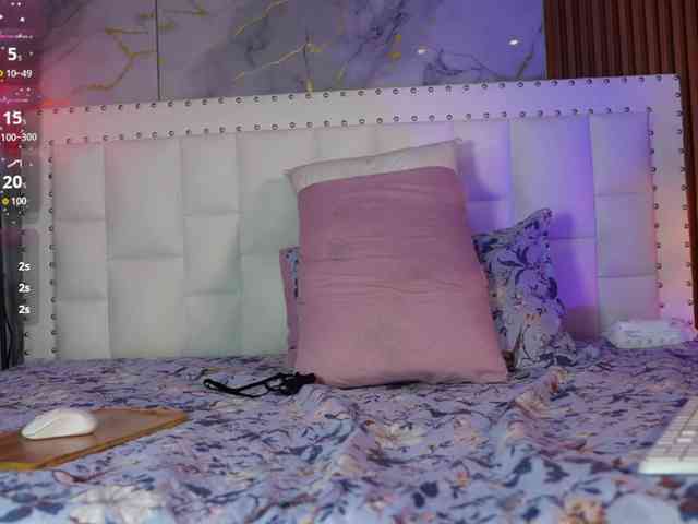 quickhookup's live room
