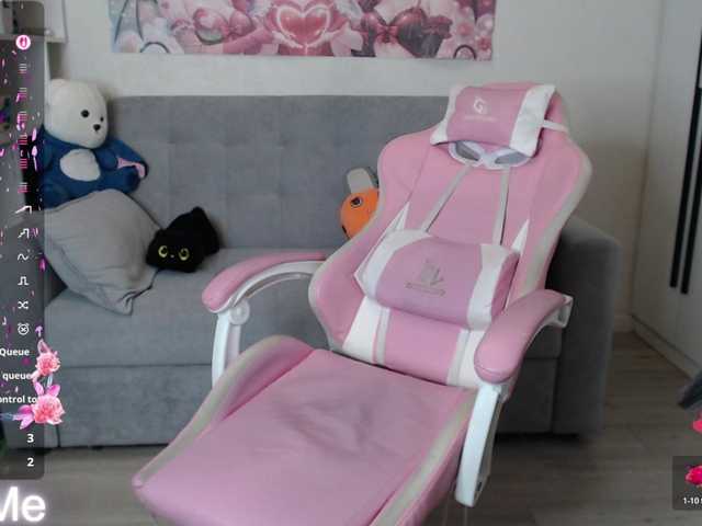 Kristy-Angel, 21 y/o - Live Cam on BongaCams