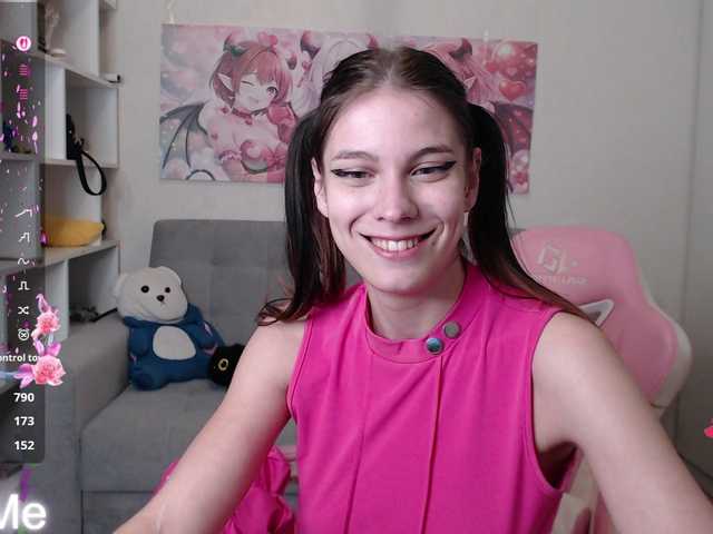 Kristy-Angel live cam