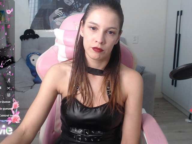 Kristy-Angel live cam on BongaCams