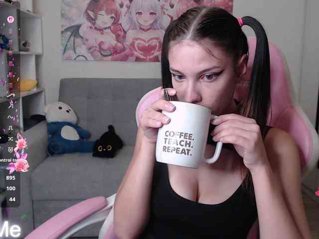Kristy-Angel webcam