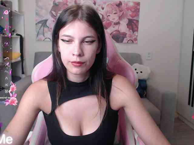 Kristy-Angel webcam