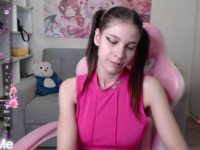 Kristy-Angel webcam