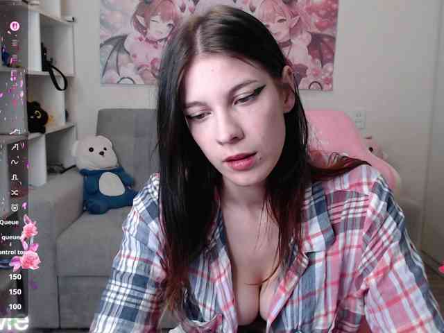 Kristy-Angel webcam