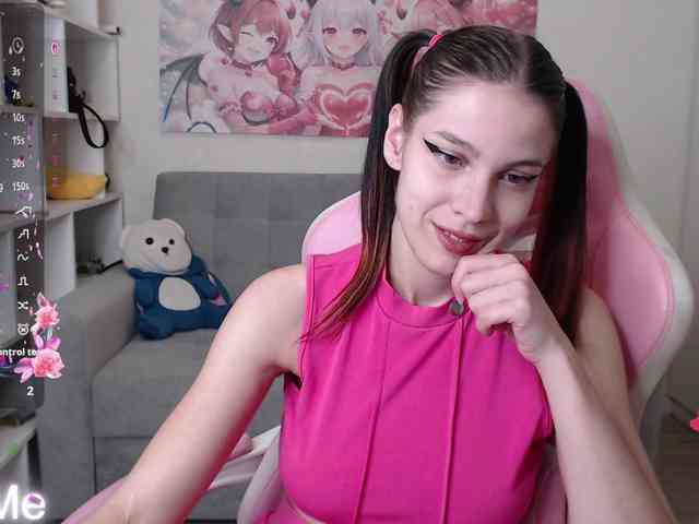 Kristy-Angel webcam