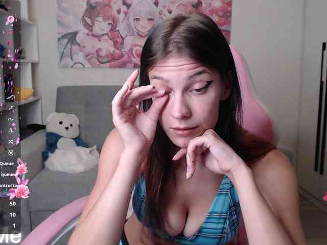 Kristy-Angel webcam
