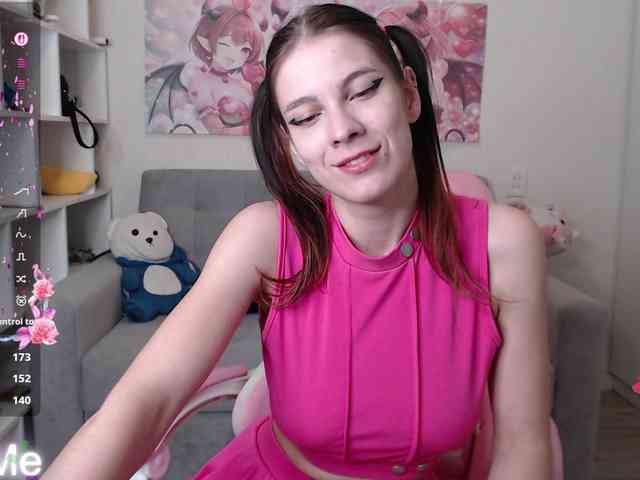 Kristy-Angel webcam