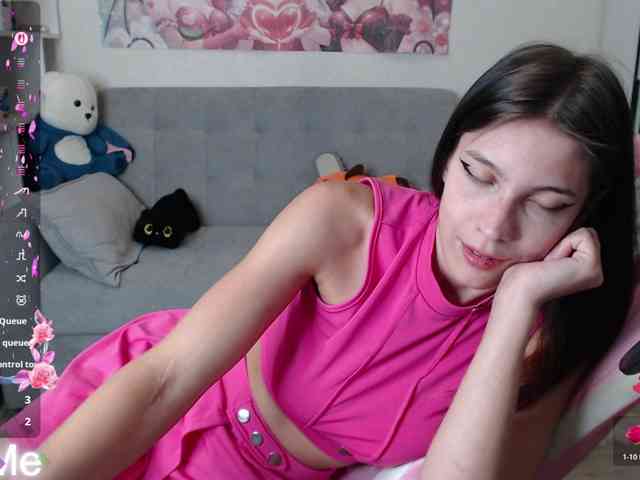 Kristy-Angel webcam