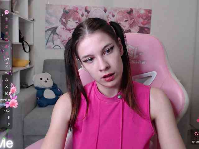 Kristy-Angel webcam
