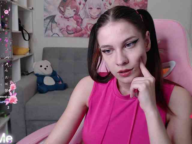 Kristy-Angel webcam