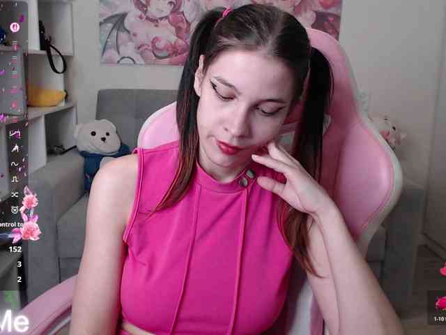 Kristy-Angel webcam