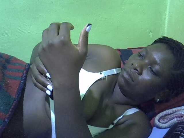 SASSY-Lissa live cam on BongaCams