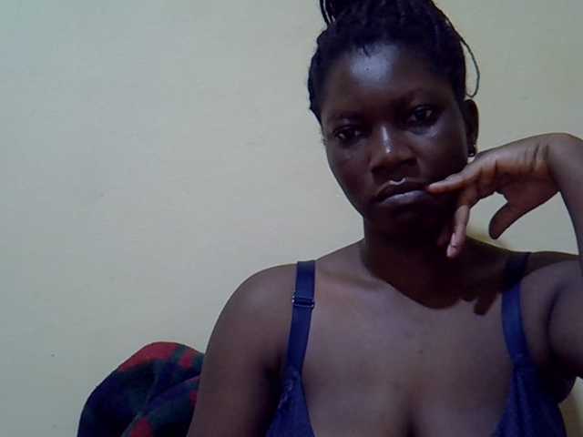SASSY-Lissa — live female cam