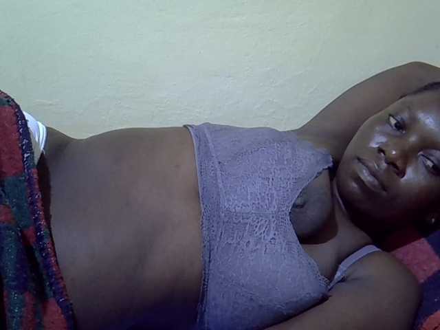 SASSY-Lissa live cam on BongaCams