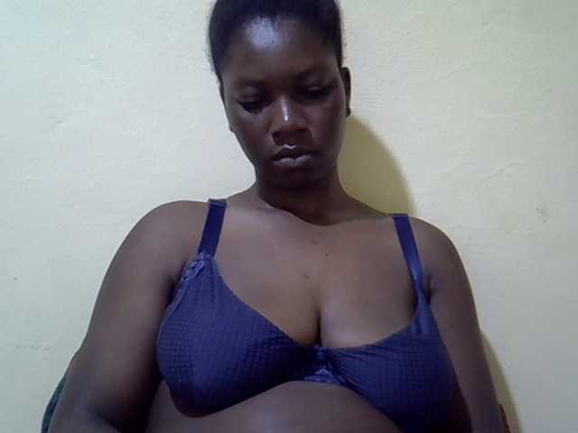 SASSY-Lissa live cam on BongaCams