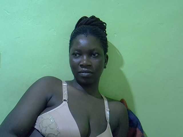 SASSY-Lissa live cam on BongaCams