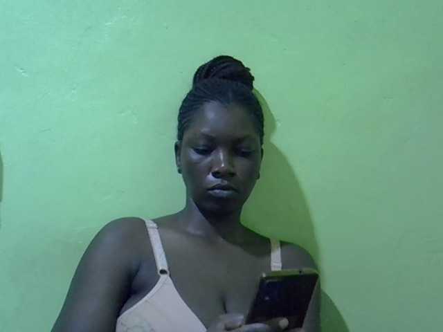 SASSY-Lissa live cam on BongaCams