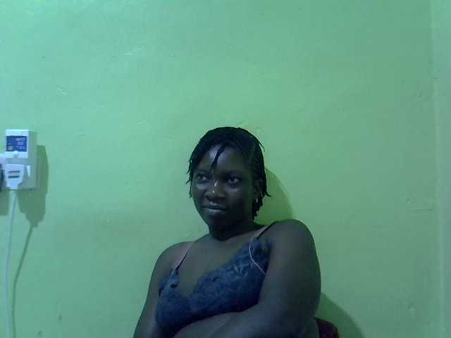 SASSY-Lissa live cam on BongaCams