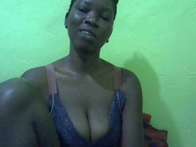 SASSY-Lissa live cam on BongaCams