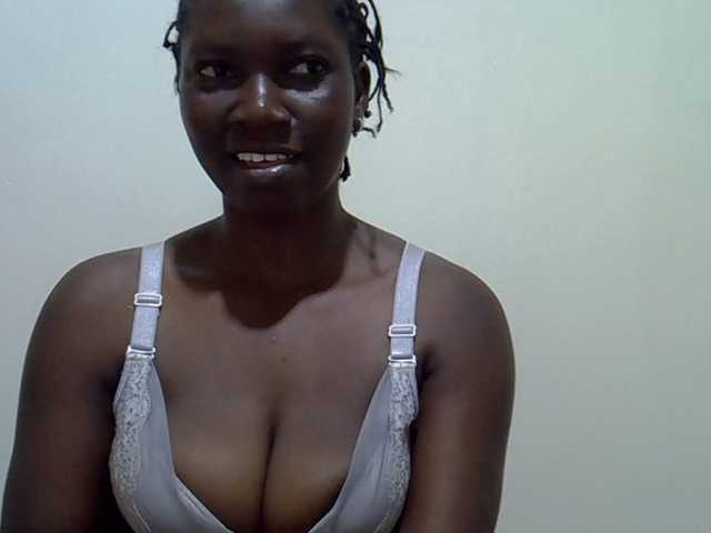 SASSY-Lissa live cam on BongaCams