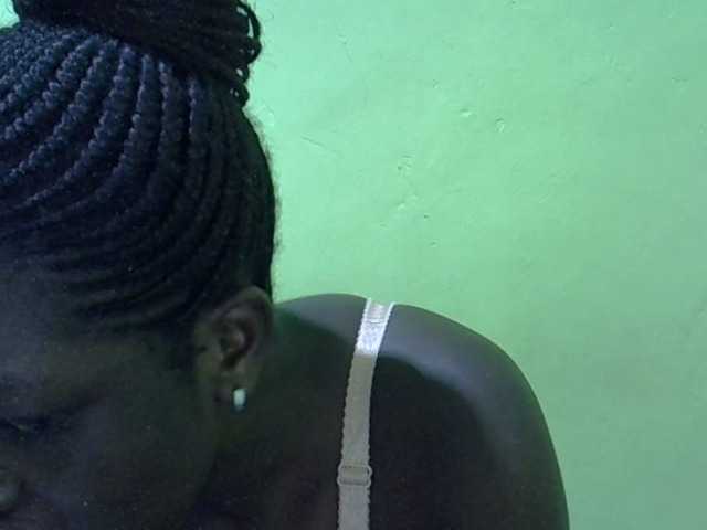 SASSY-Lissa live cam on BongaCams