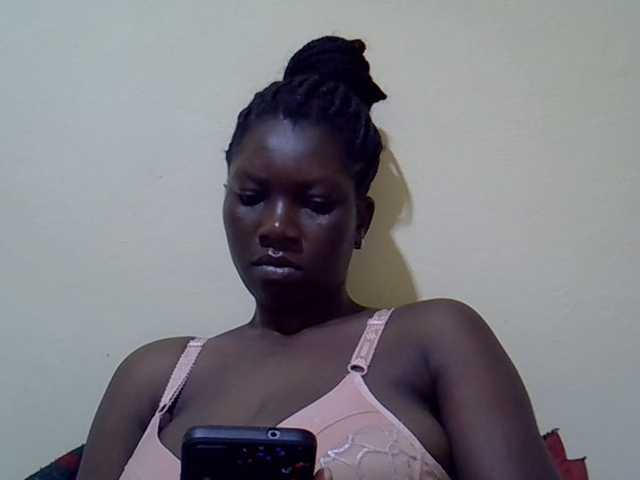 SASSY-Lissa live cam on BongaCams