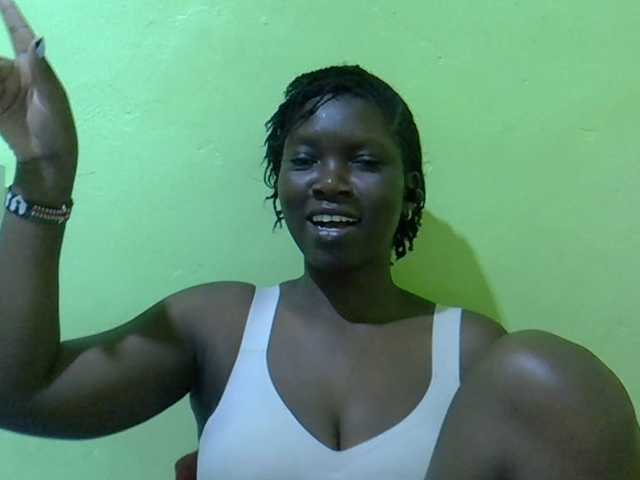 SASSY-Lissa live cam on BongaCams